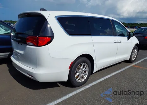 2024 Chrysler Voyager Lx из США, поврежденный, VIN 2C4RC1CG6RR150890
